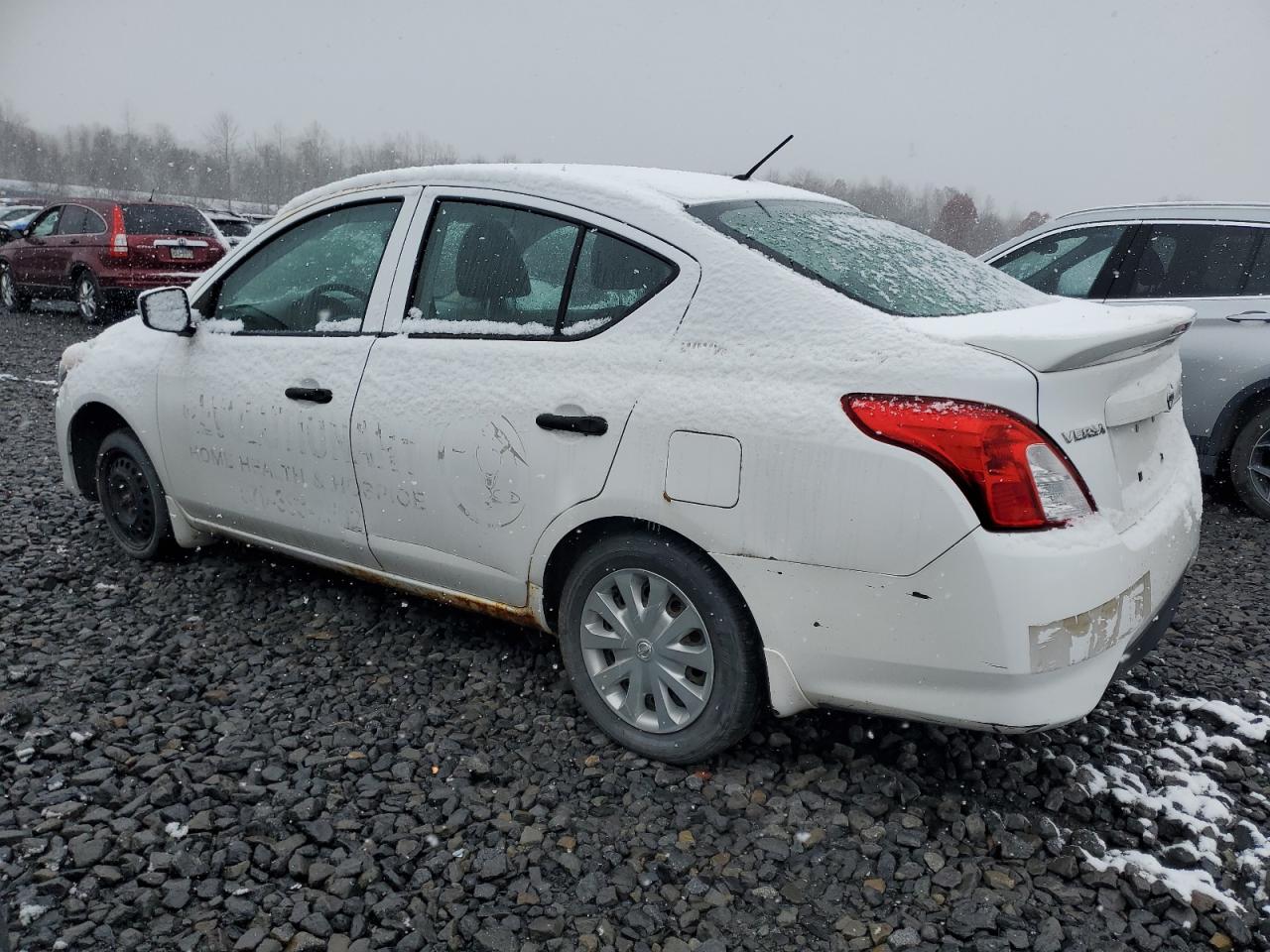 NISSAN VERSA S