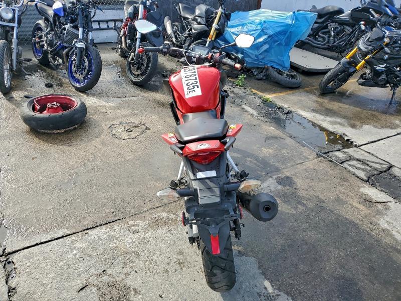 2015 HONDA CB300F #3301732339