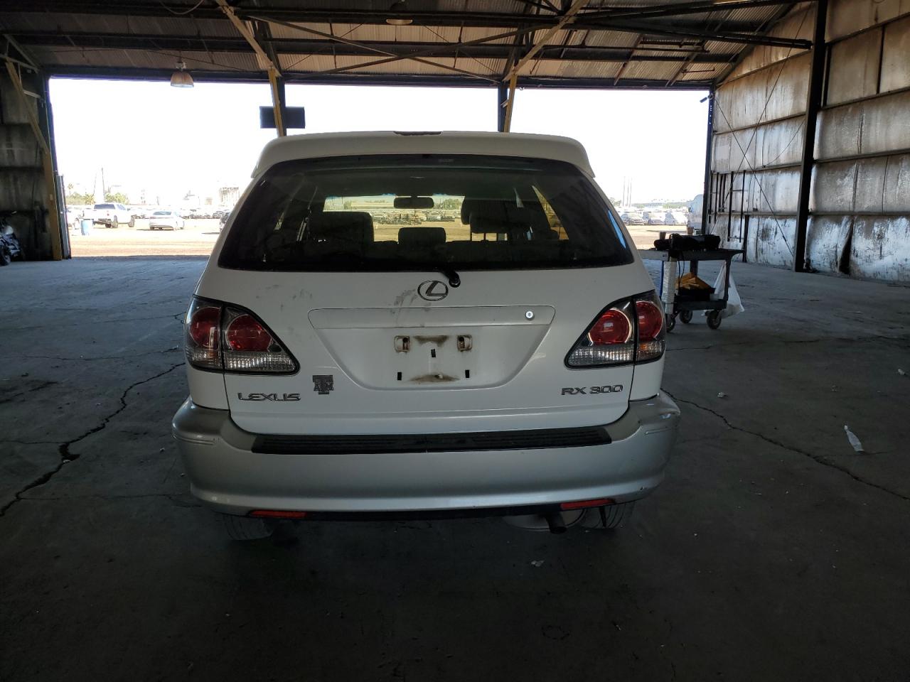 Lot #3316065241 2001 LEXUS RX 300