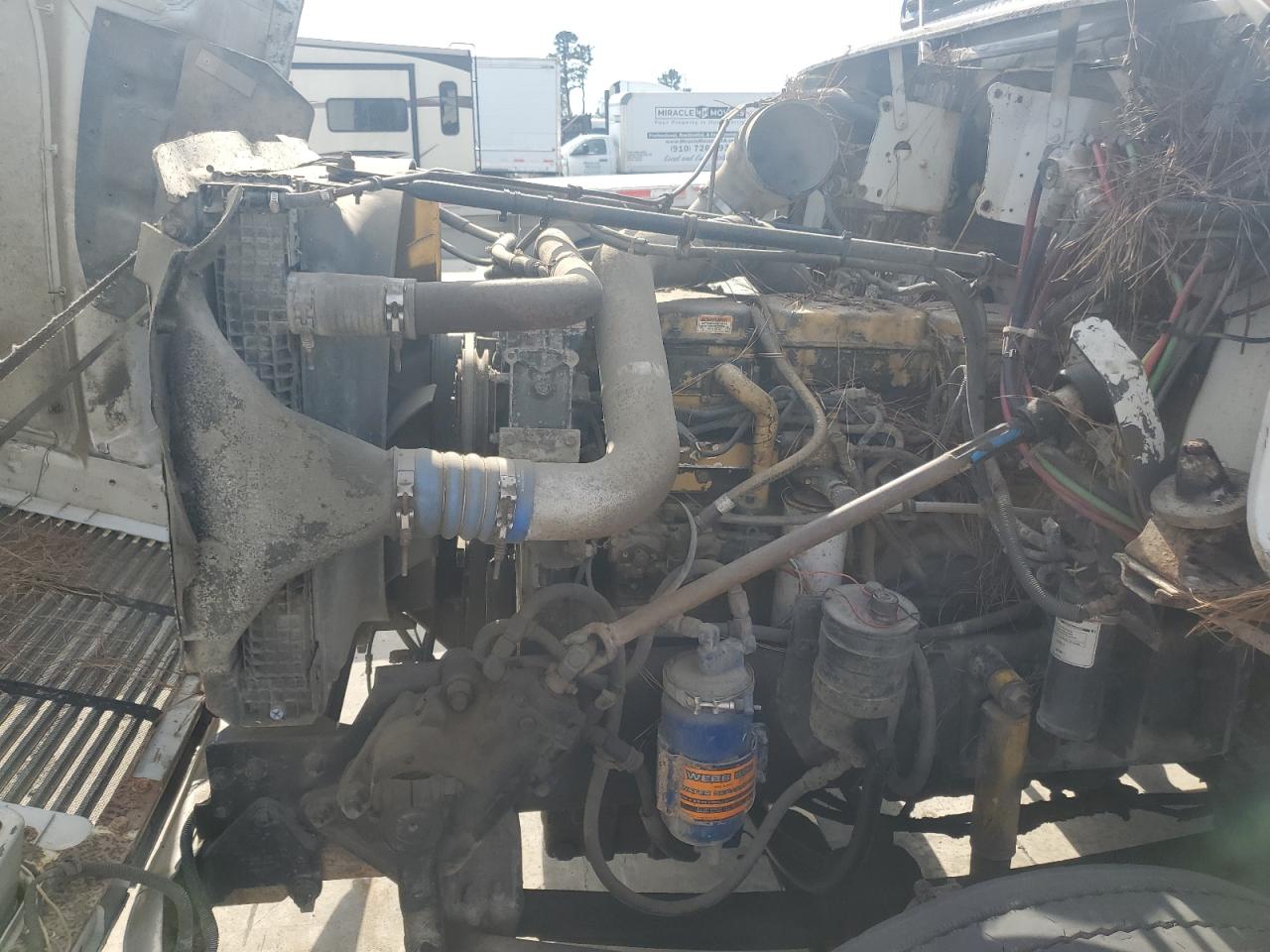 Lot #3293401057 1996 FREIGHTLINER CONVENTION