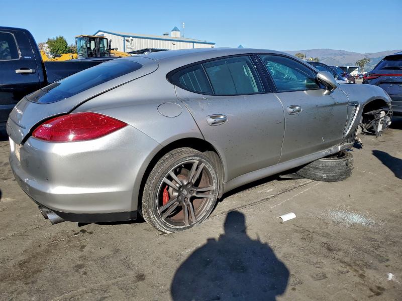 2011 PORSCHE PANAMERA T #3304812675