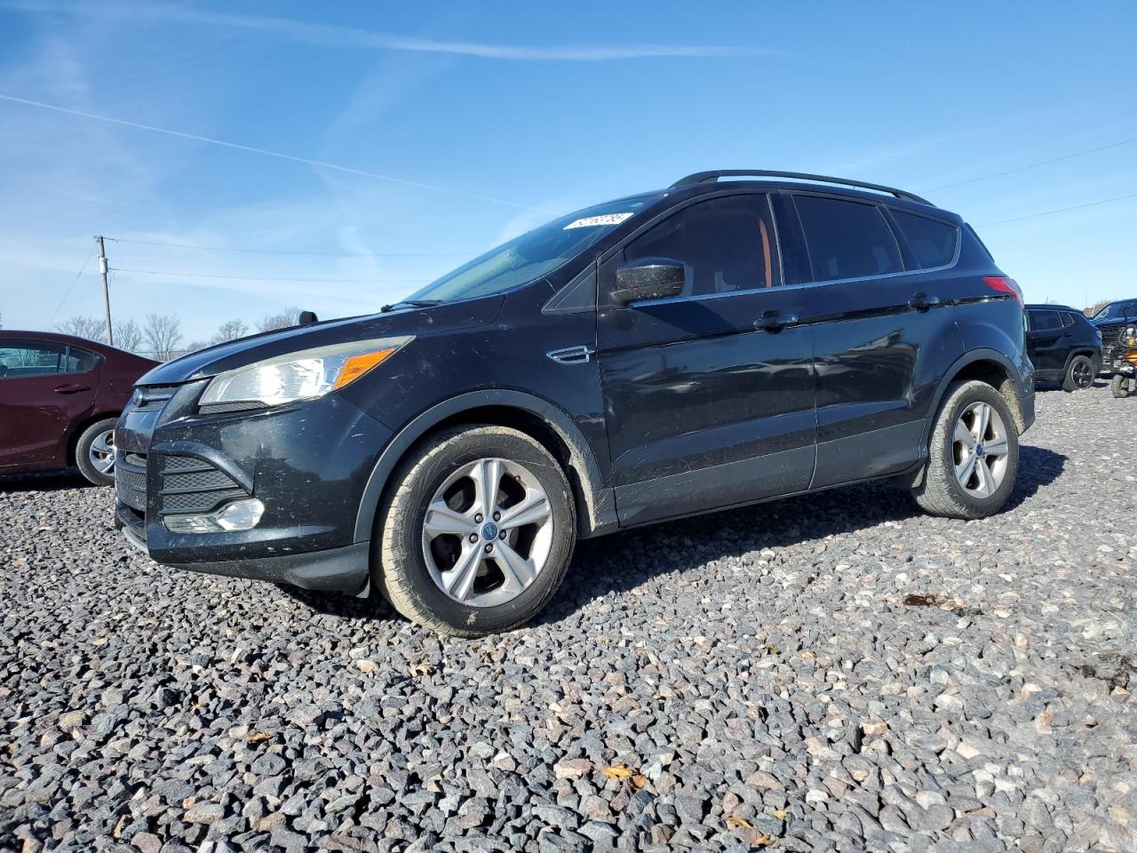 FORD ESCAPE SE