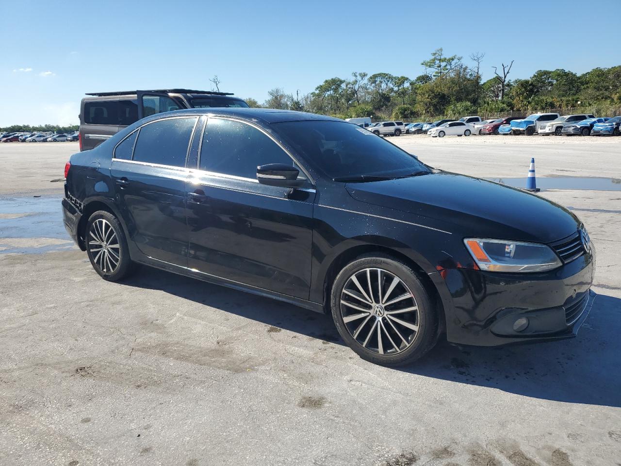 Lot #3302843908 2011 VOLKSWAGEN JETTA SEL