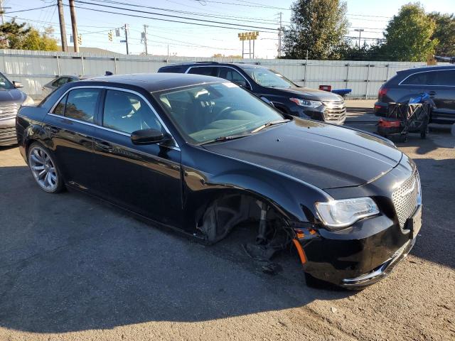 2017 CHRYSLER 300 LIMITE - 2C3CCAAG7HH593812