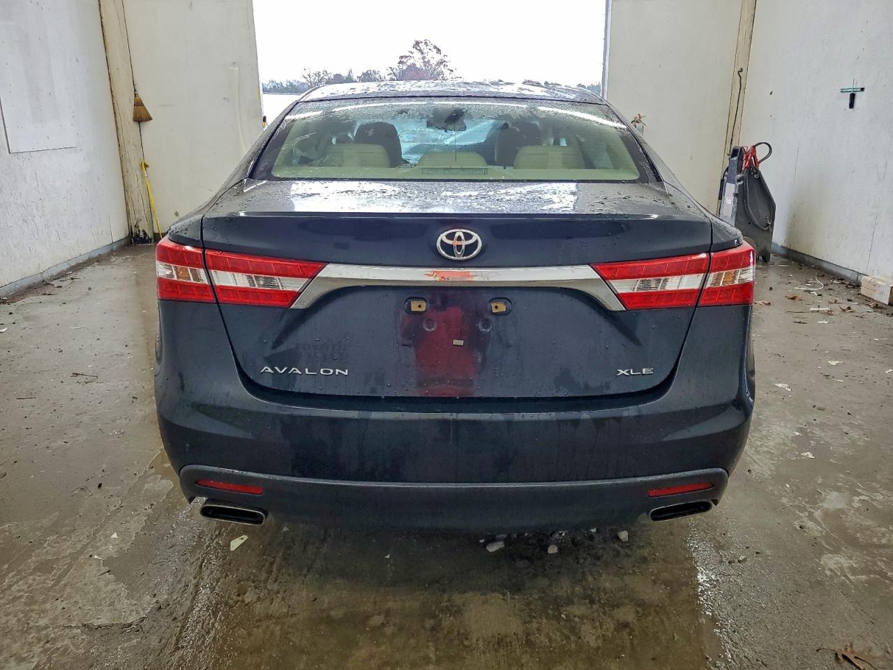 TOYOTA AVALON BASE