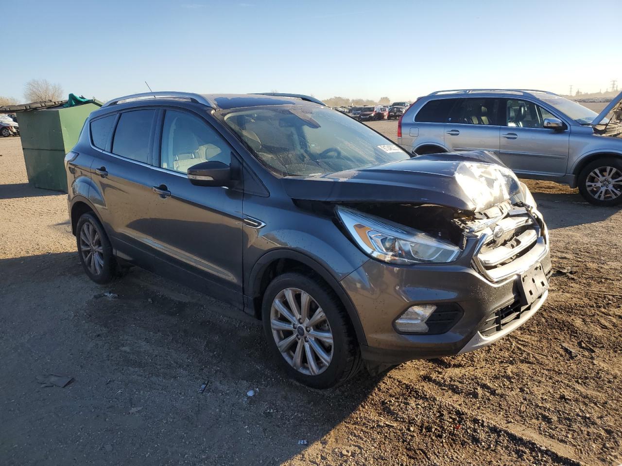 FORD ESCAPE TITANIUM