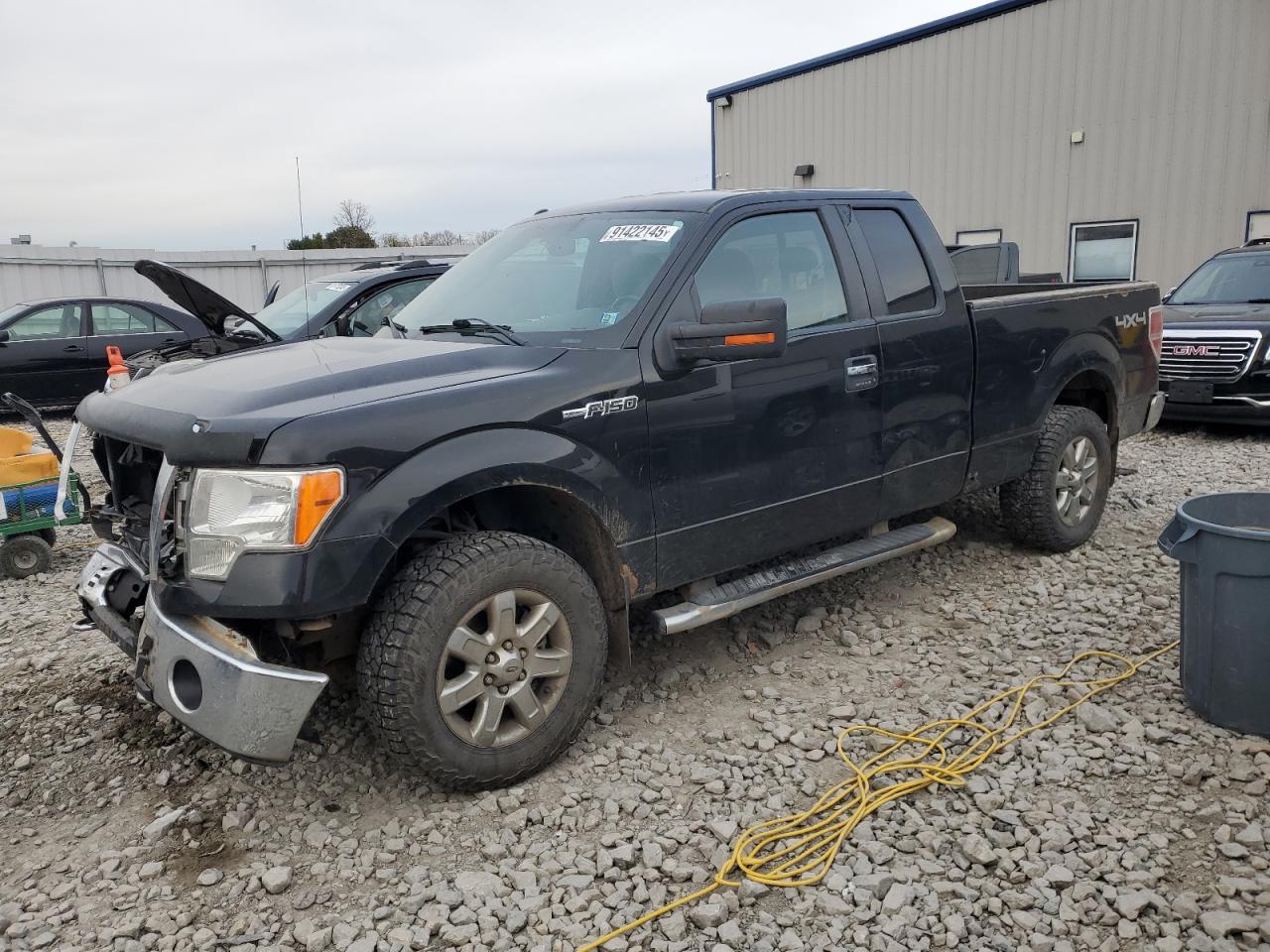 FORD F-150 SUPER CAB