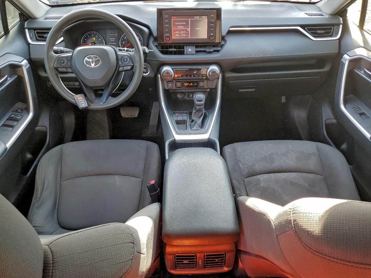 Lot #3308502050 2019 TOYOTA RAV4 XLE