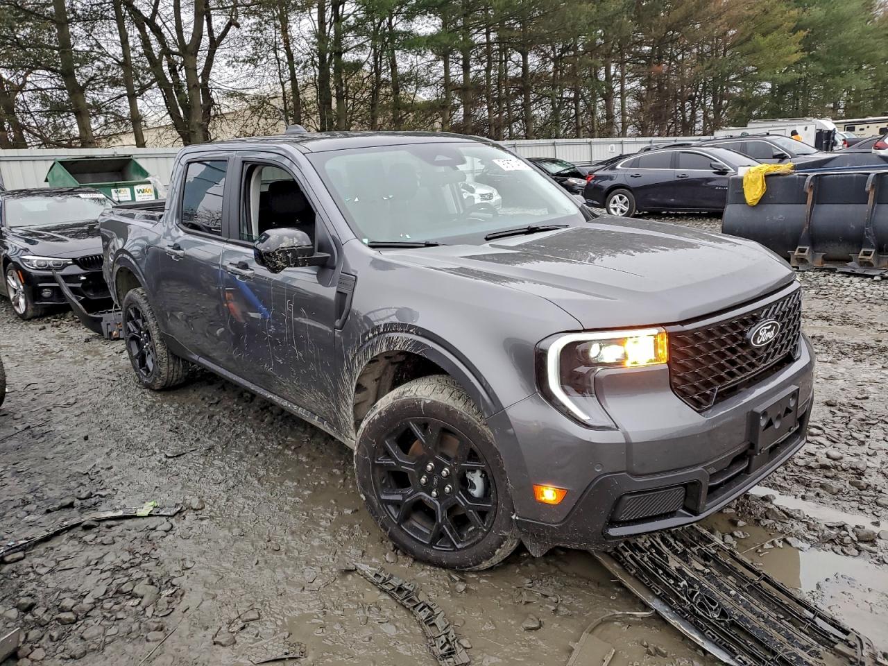 FORD MAVERICK LARIAT