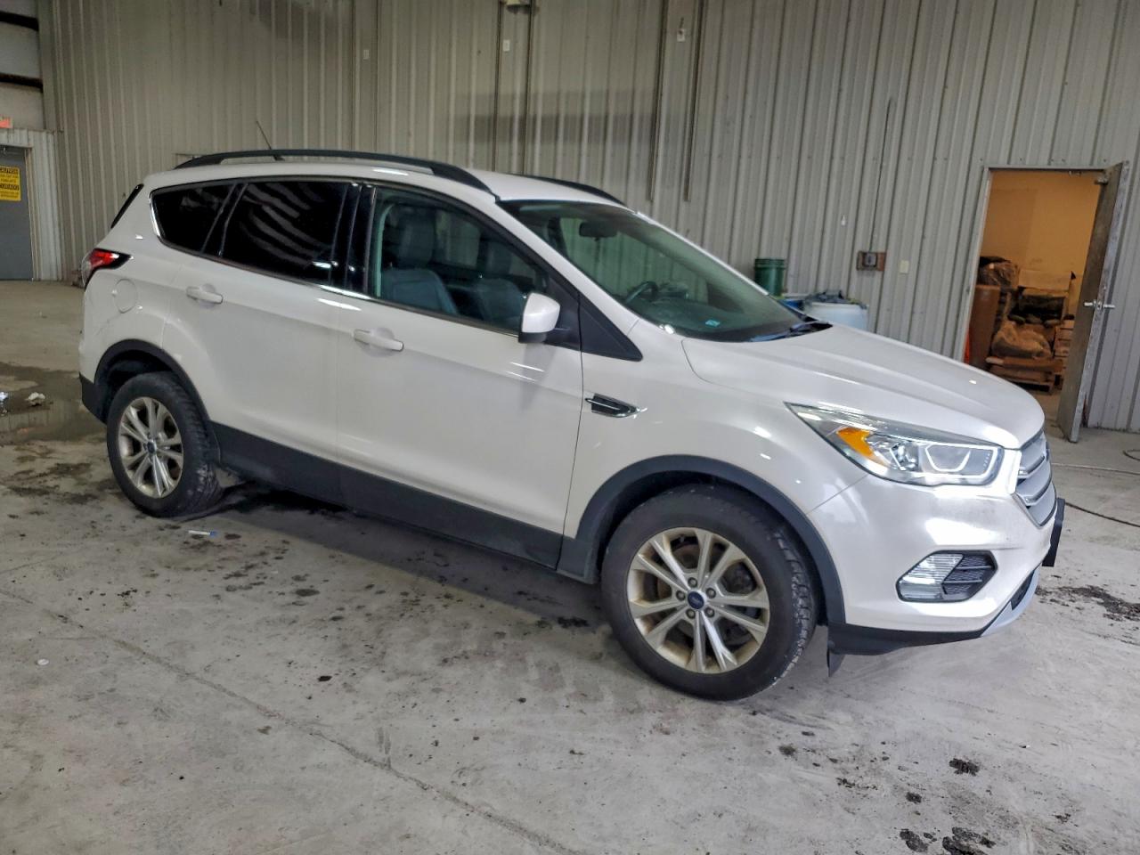 FORD ESCAPE SEL