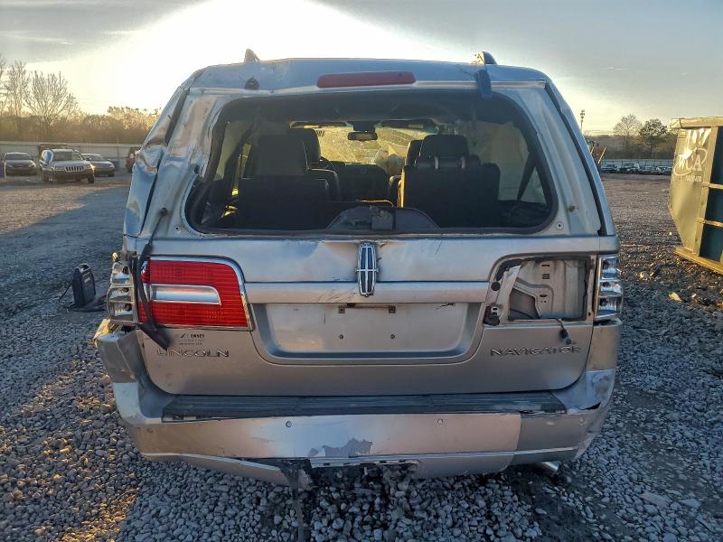 2011 LINCOLN NAVIGATOR #3311703217