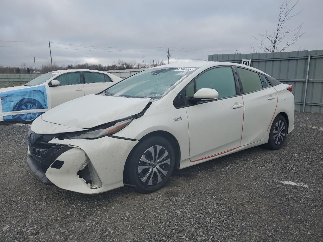 TOYOTA PRIUS PRIME LE
