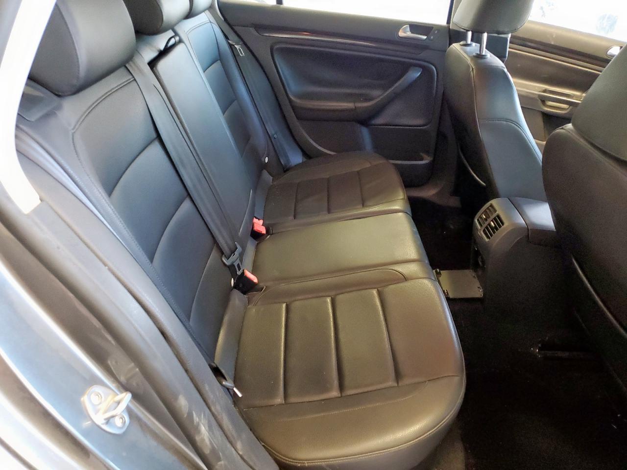 Lot #3311663233 2013 VOLKSWAGEN JETTA TDI