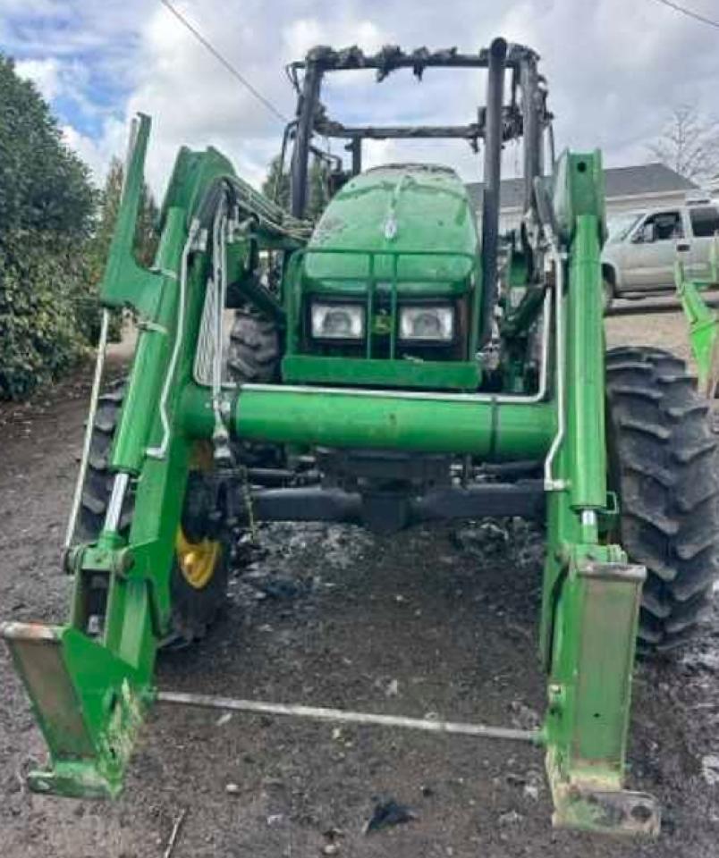 Lot #3308620512 2008 JOHN DEERE 5525