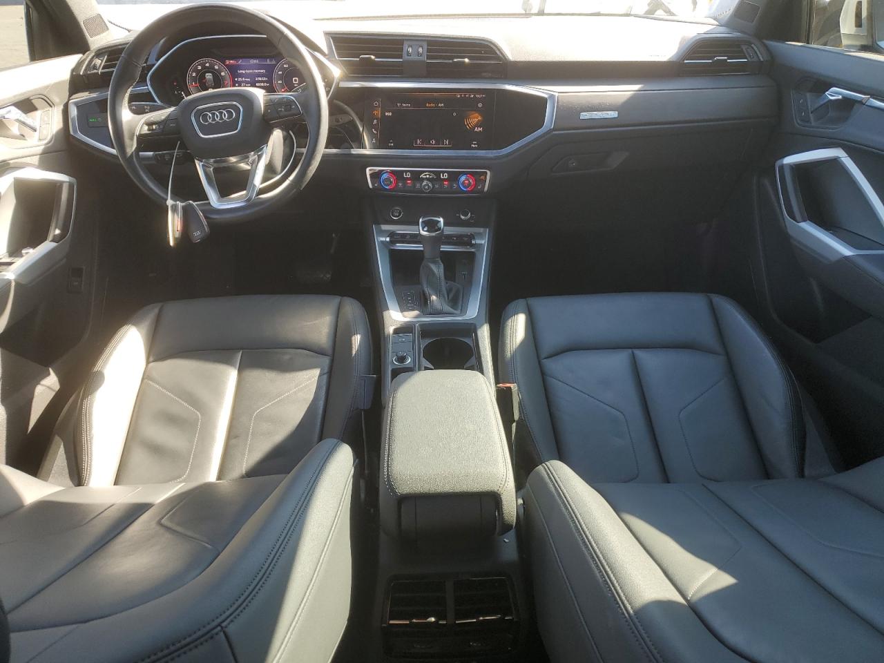 AUDI Q3 PREMIUM PLUS 40