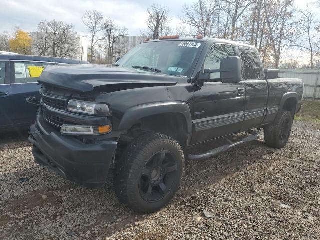 Global Auto Auctions: 2001 CHEVROLET SILVERADO