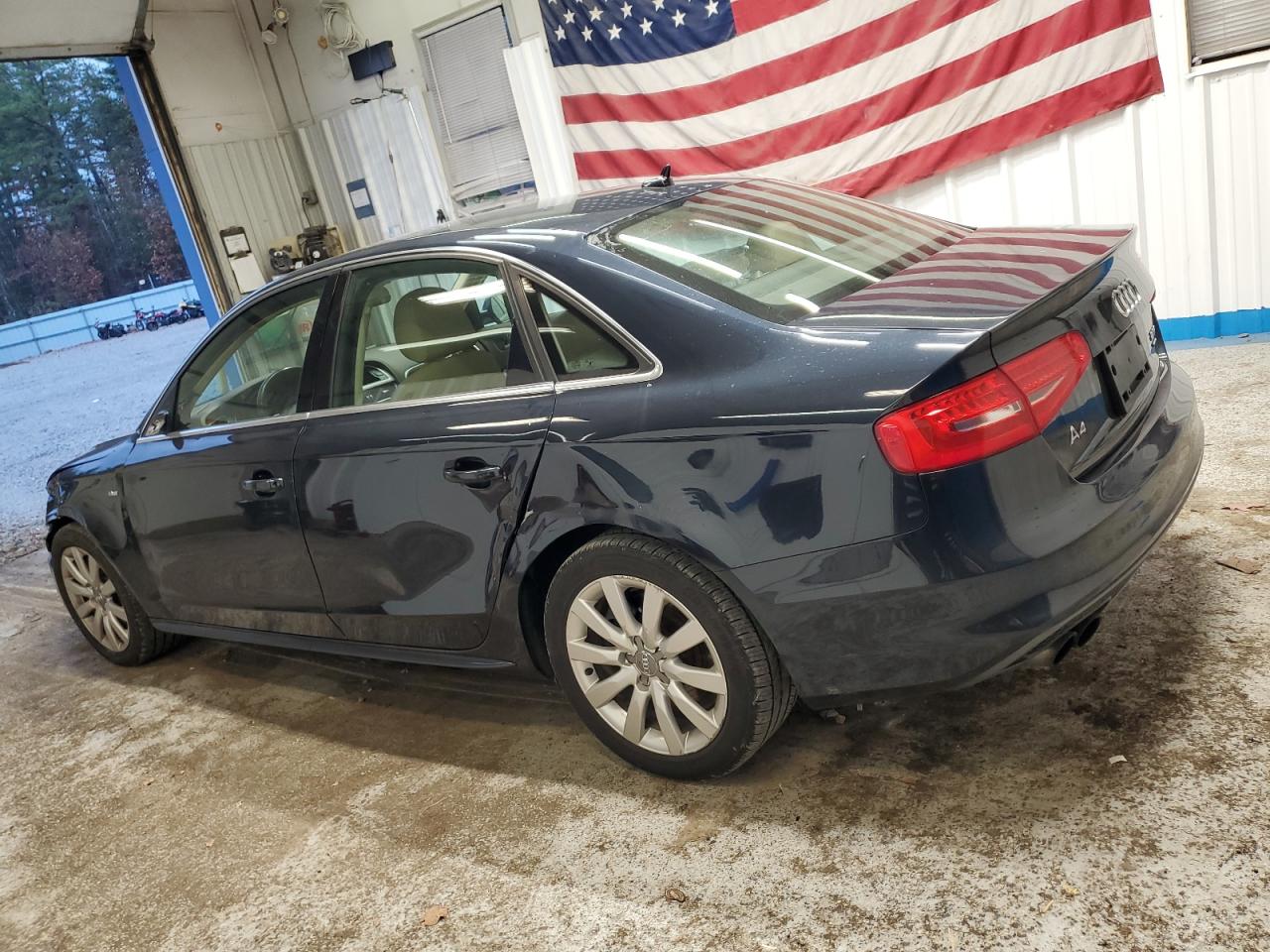 AUDI A4 PREMIUM