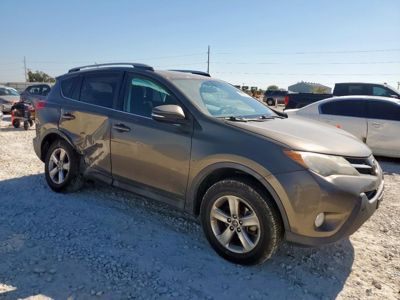 TOYOTA RAV4 XLE