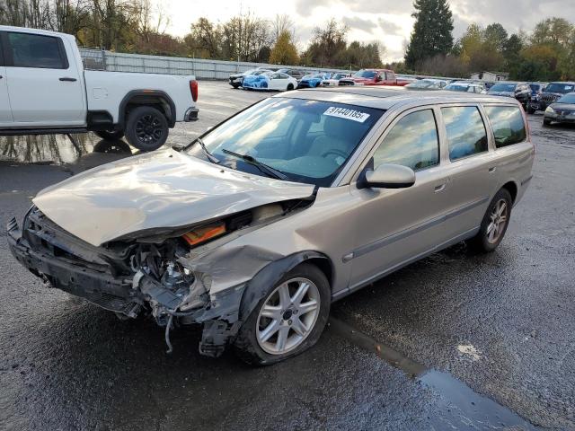 Global Auto Auctions: 2002 VOLVO V70 2.4T