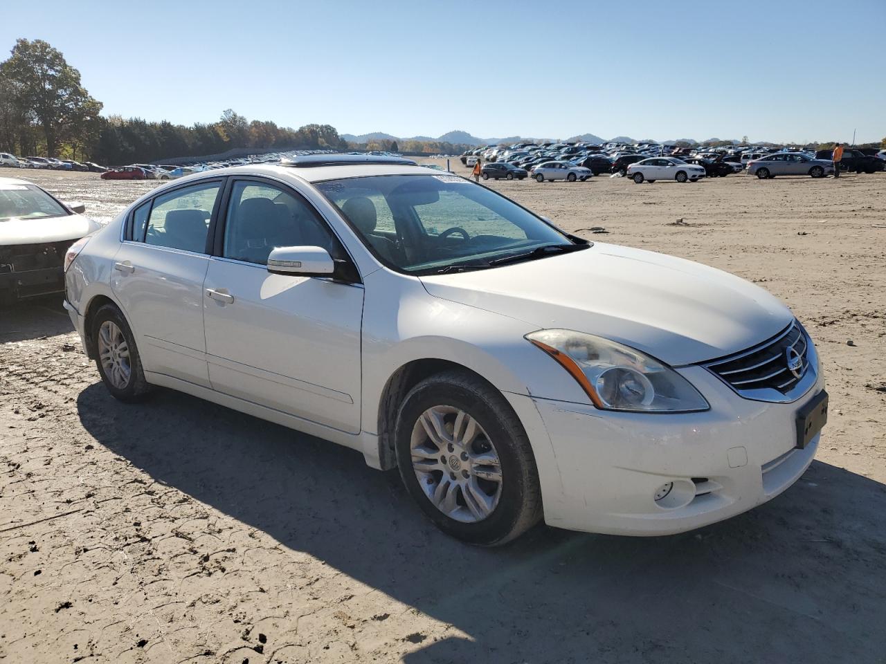 NISSAN ALTIMA BASE