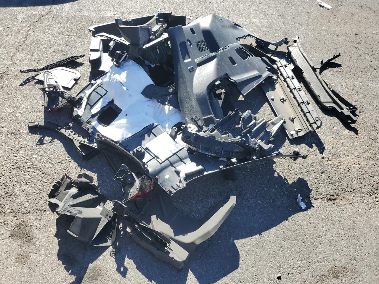 TOYOTA HIGHLANDER HYBRID XLE