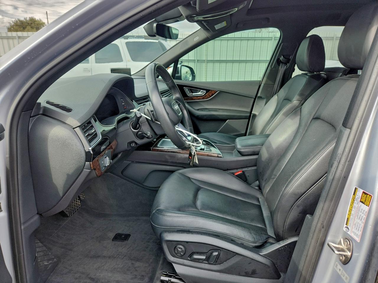 AUDI Q7 PREMIUM PLUS