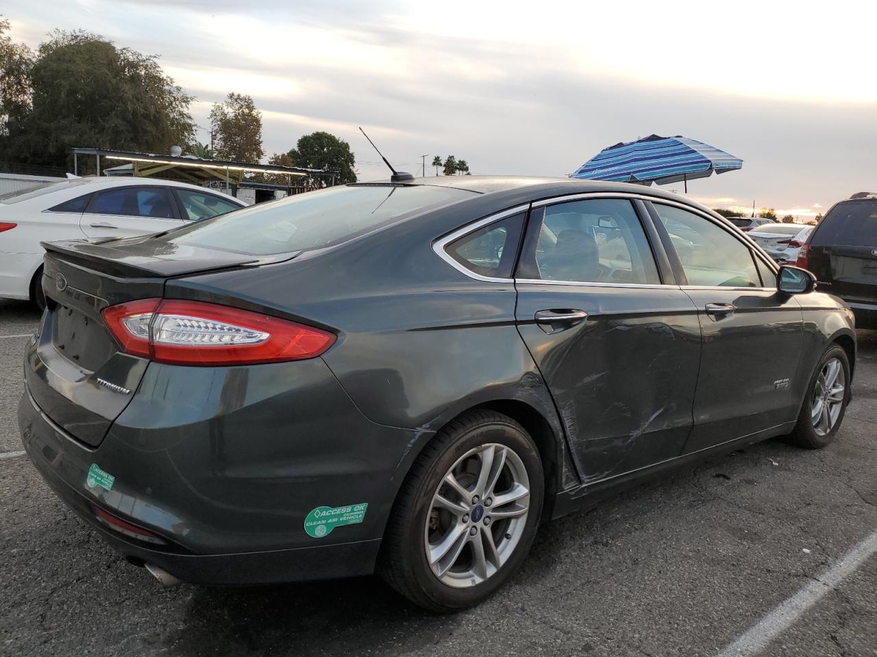FORD FUSION TITANIUM PHEV