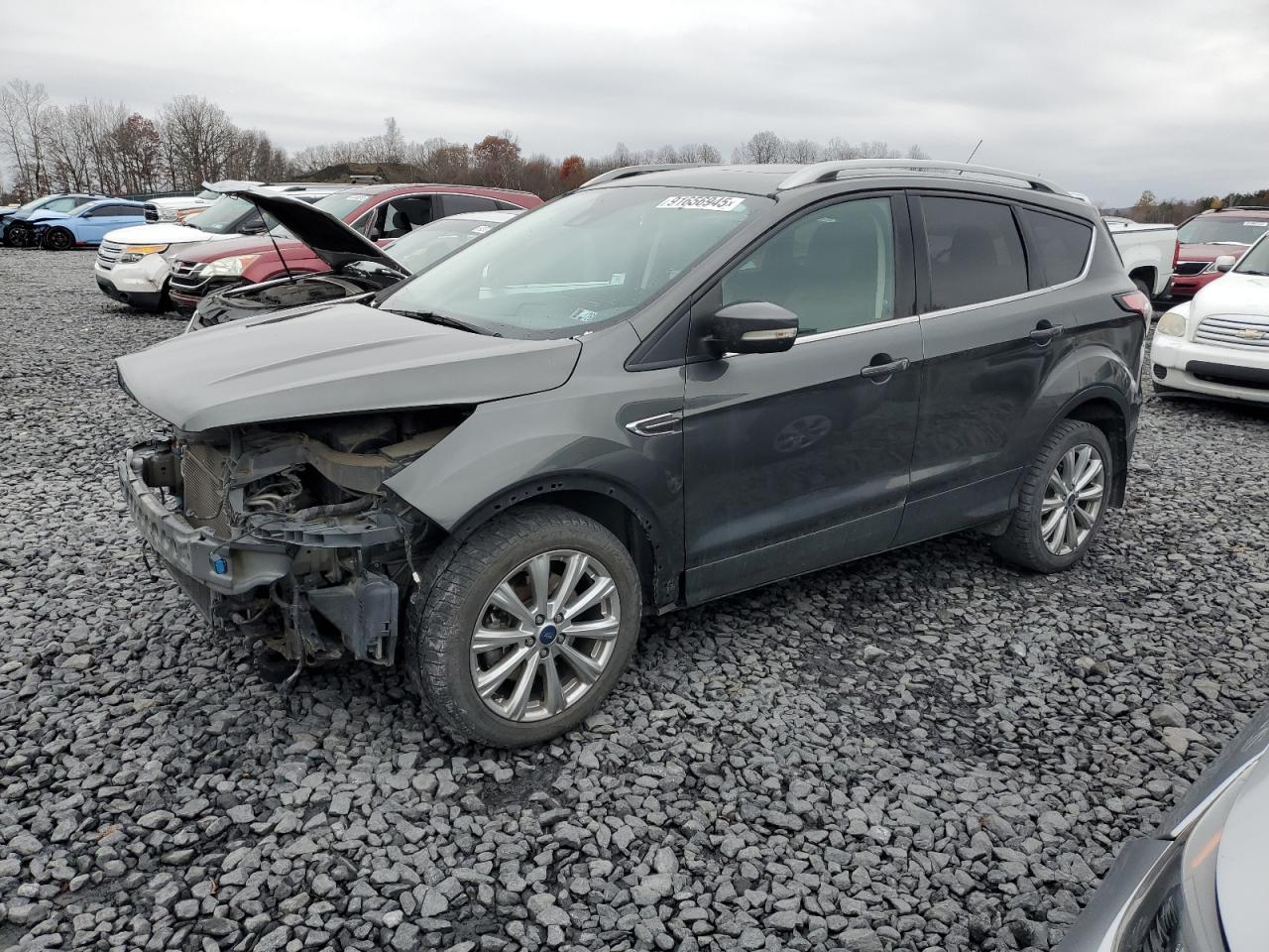 FORD ESCAPE TITANIUM