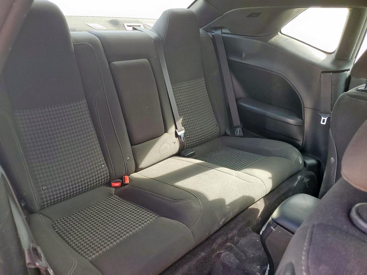 DODGE CHALLENGER SXT