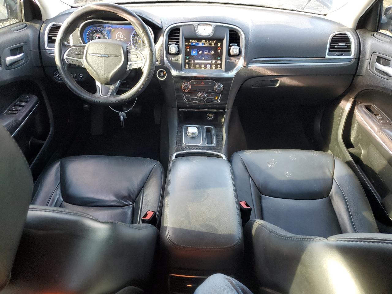 CHRYSLER 300 LIMITED