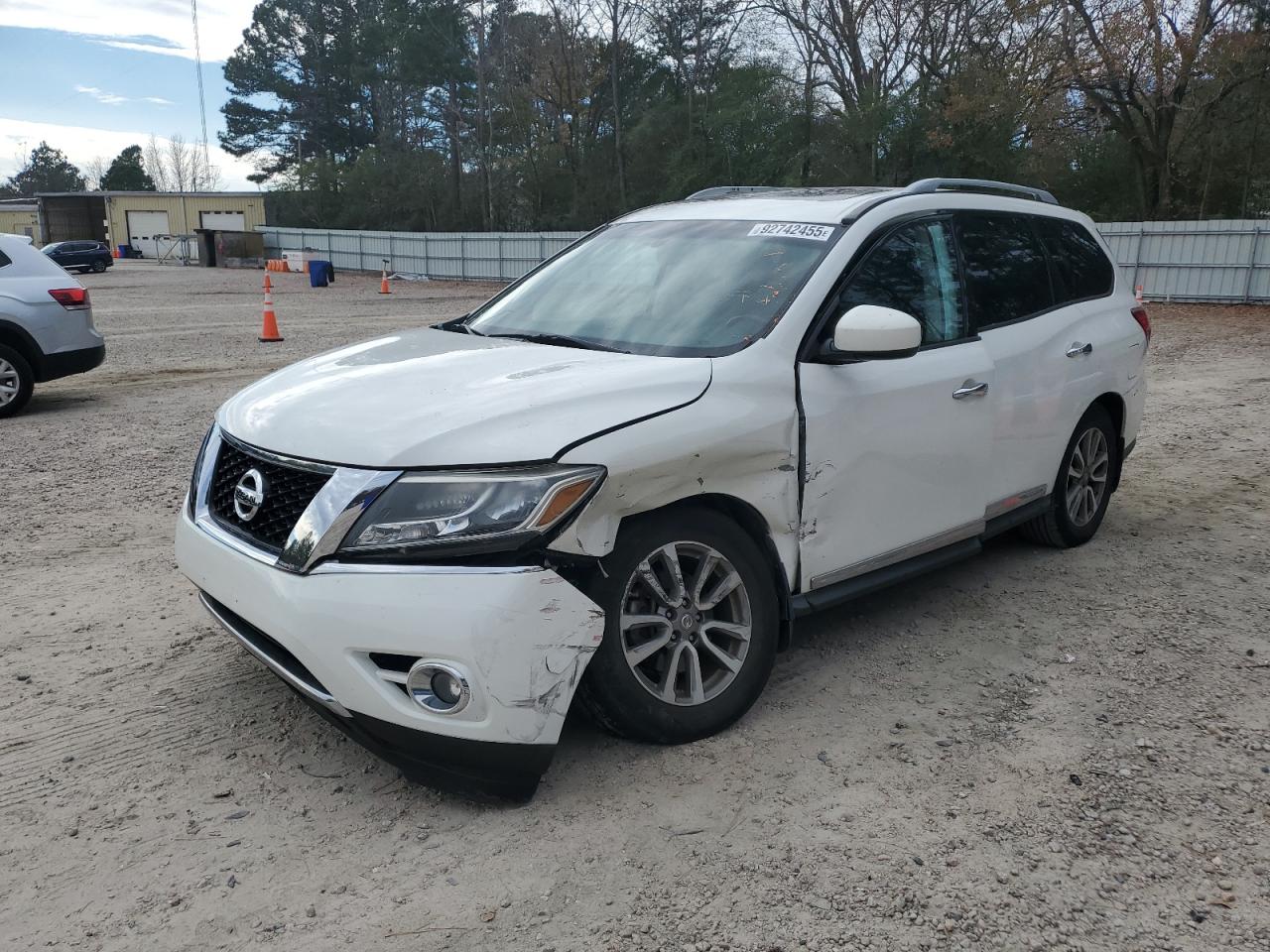 NISSAN PATHFINDER S