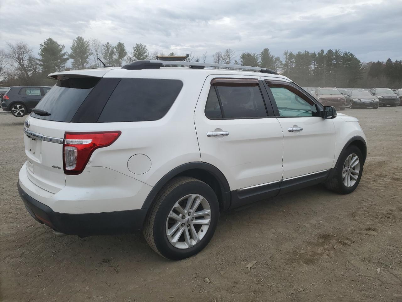 FORD EXPLORER XLT
