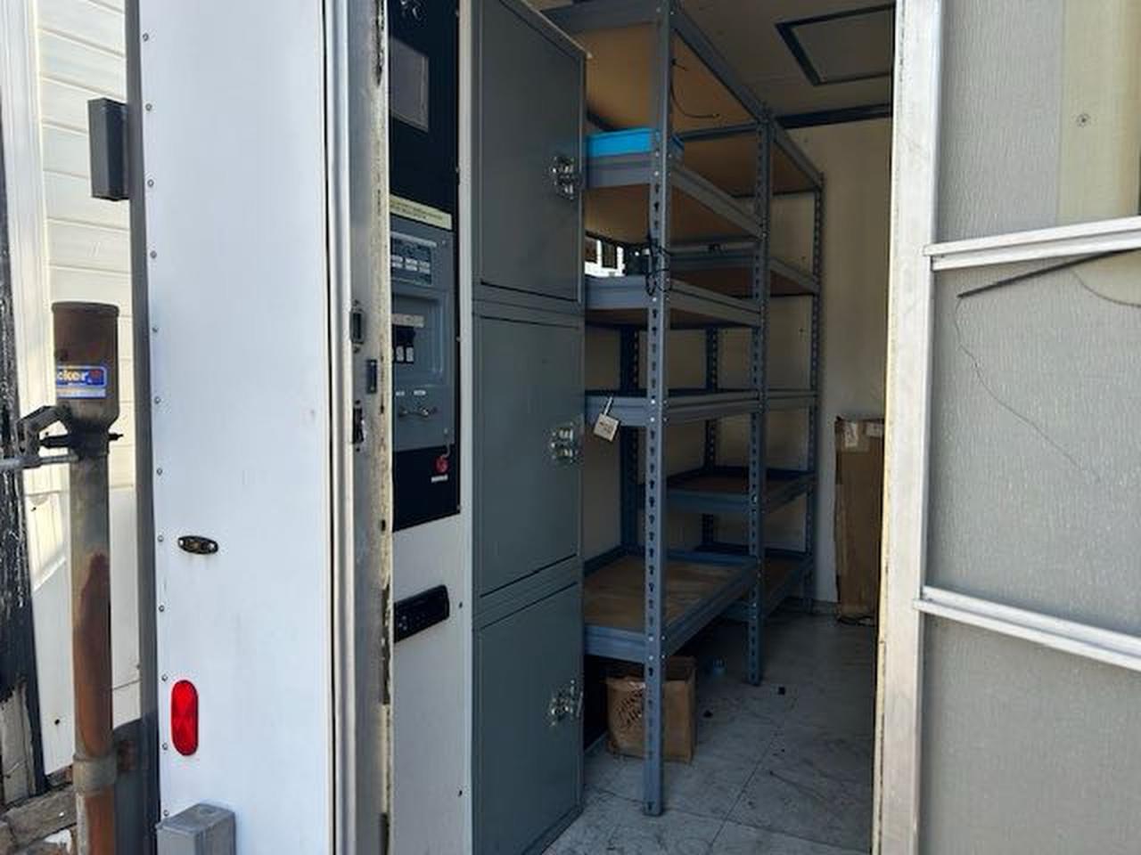 Lot #3296298409 1997 M2XC OFFICE