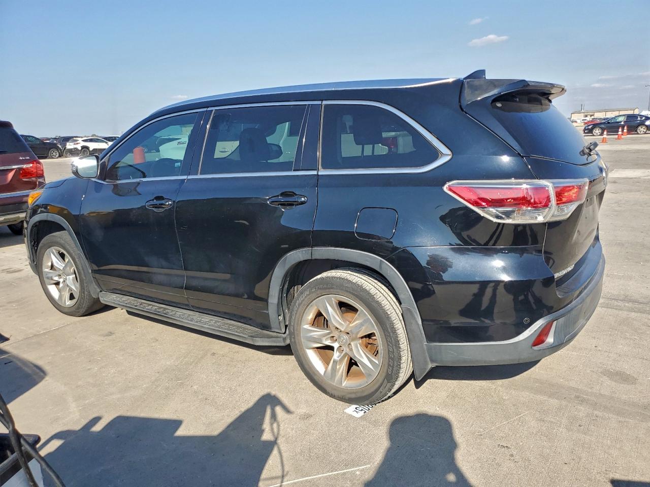 TOYOTA HIGHLANDER LIMITED