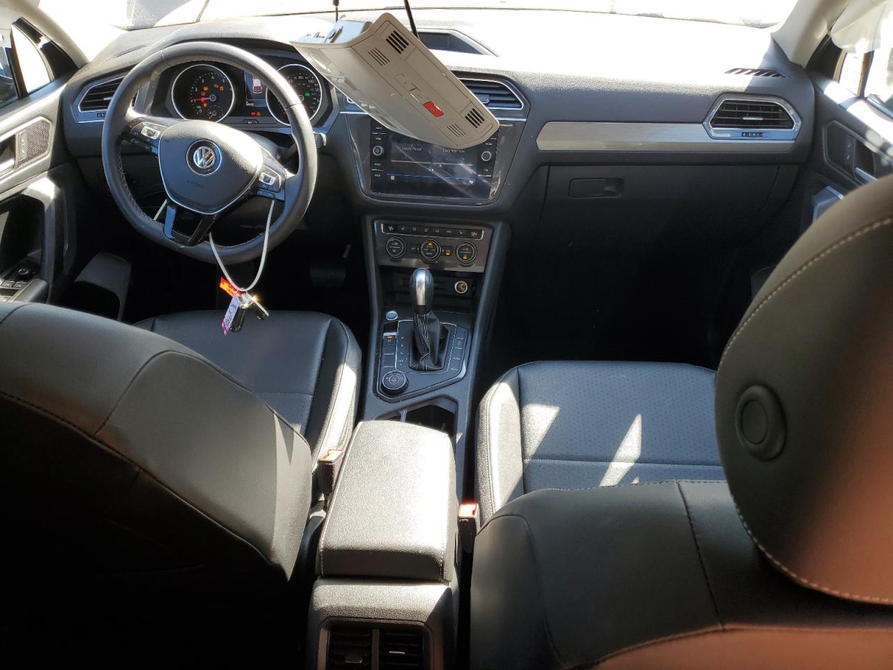 VOLKSWAGEN TIGUAN SE