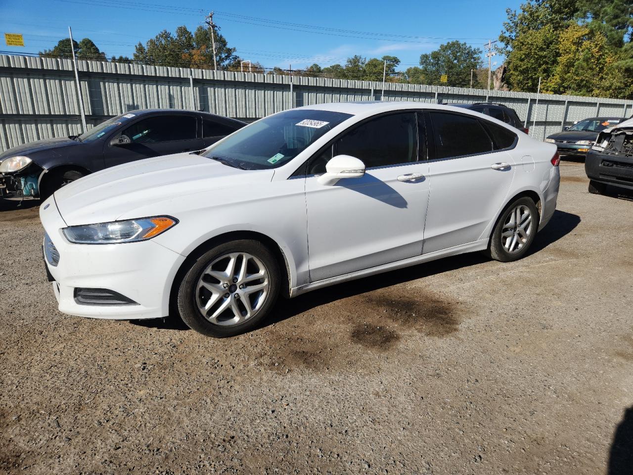 FORD FUSION SE