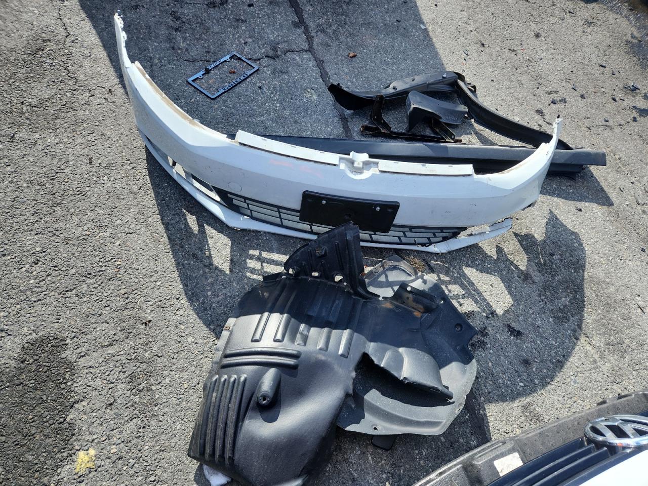 VOLKSWAGEN JETTA BASE