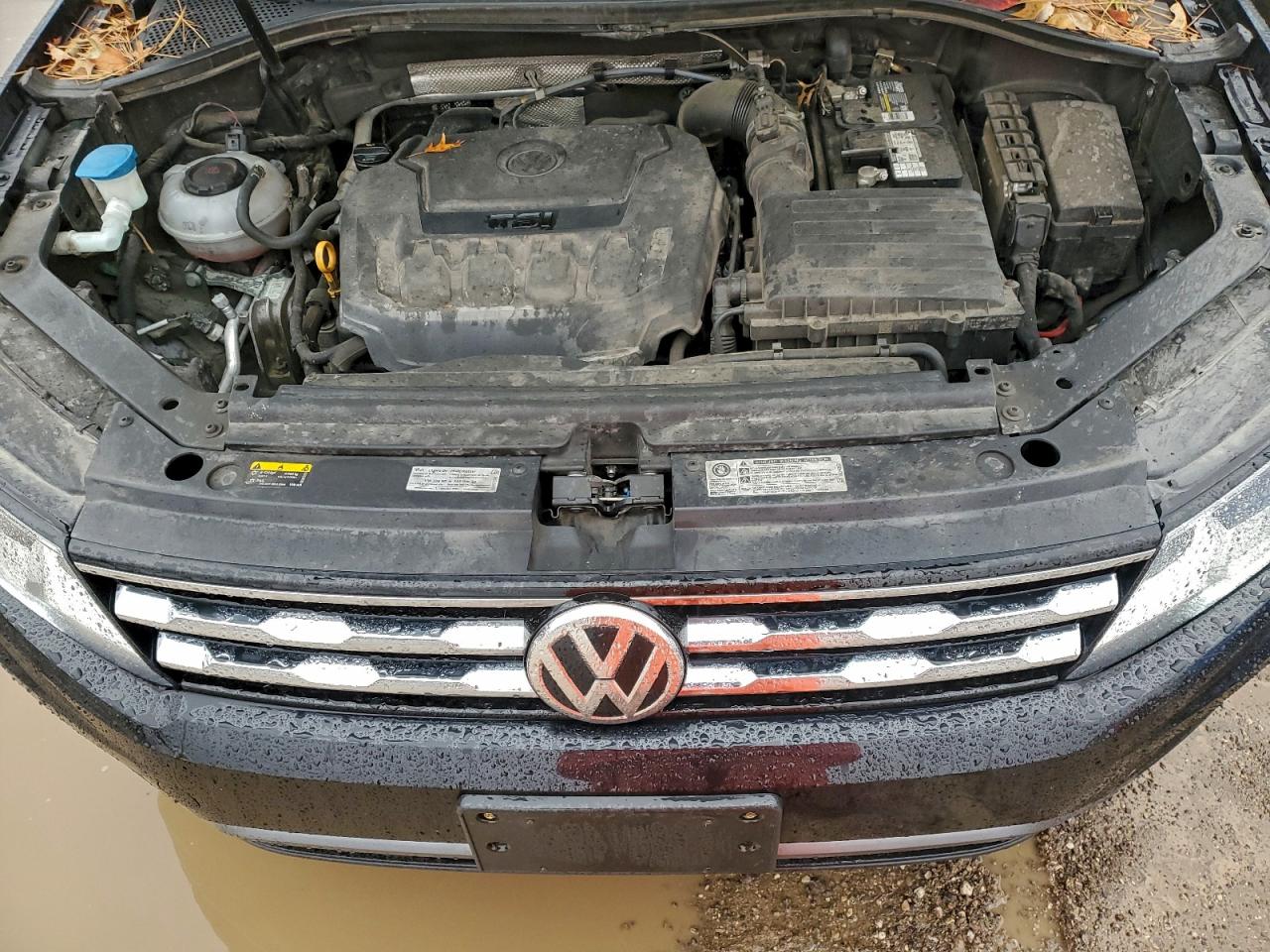 VOLKSWAGEN TIGUAN SE