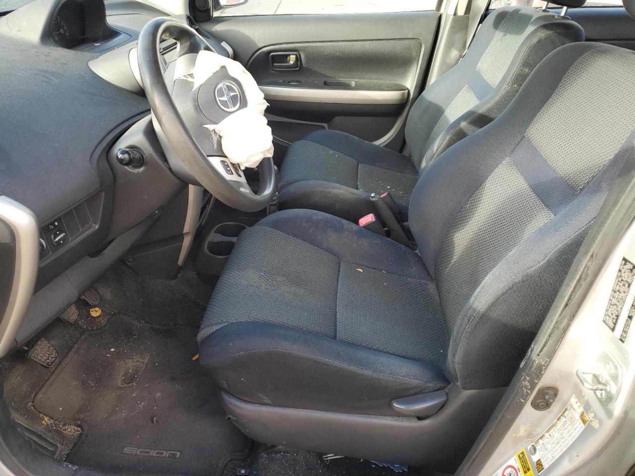 Lot #3286923232 2006 TOYOTA SCION XA