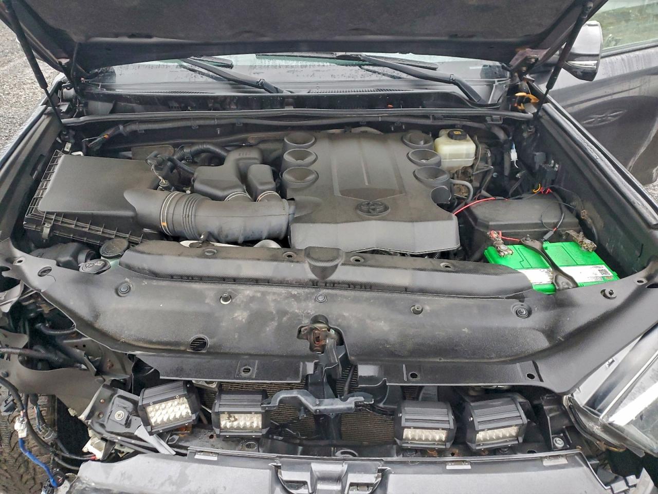 TOYOTA 4RUNNER SR5/SR5 PREMIUM