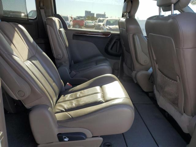 2011 CHRYSLER TOWN & COU #3282525879