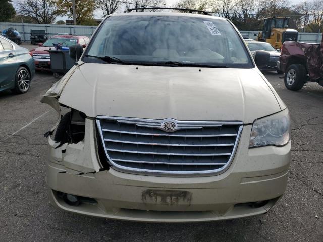 2010 CHRYSLER TOWN & COU - 2A4RR5D14AR450040