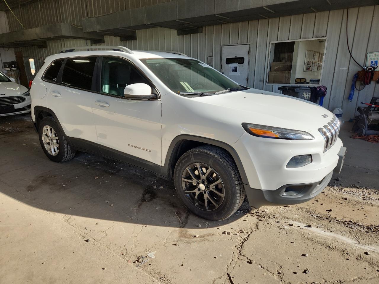 JEEP GRAND CHEROKEE LATITUDE