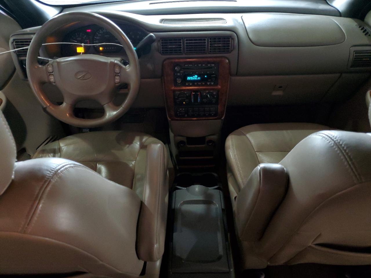 Lot #3287670060 2002 OLDSMOBILE SILHOUETTE