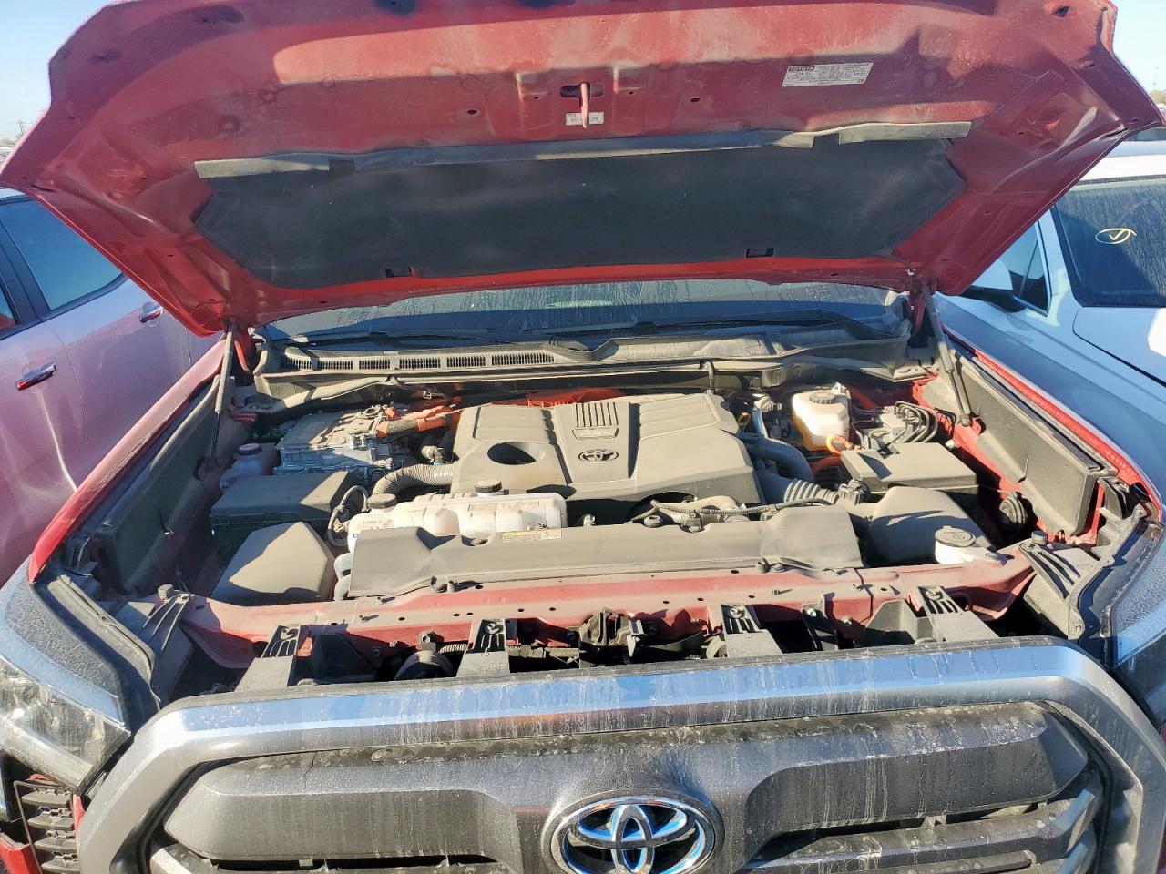 TOYOTA TUNDRA CREWMAX LIMITED