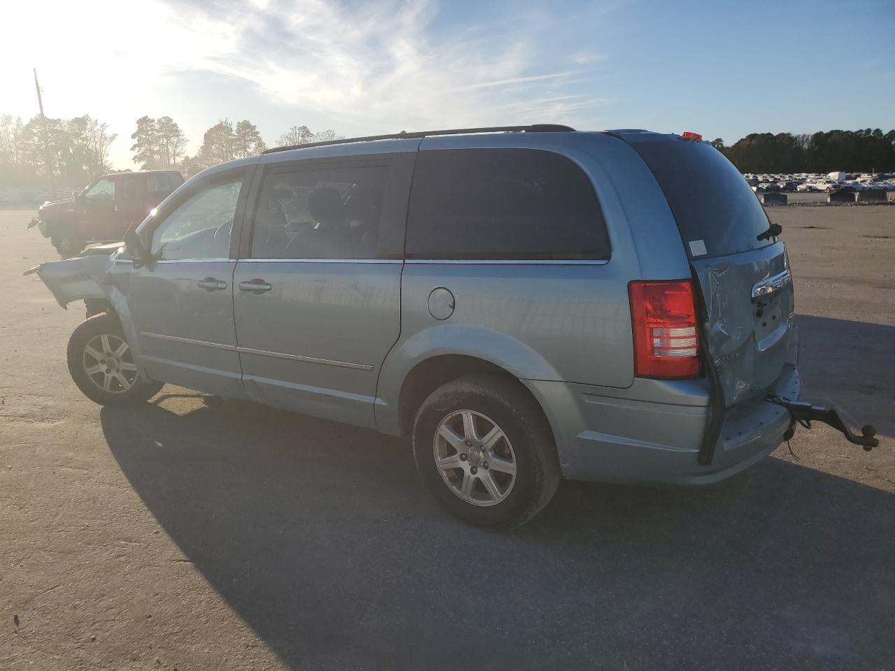 CHRYSLER TOWN & COUNTRY TOURING