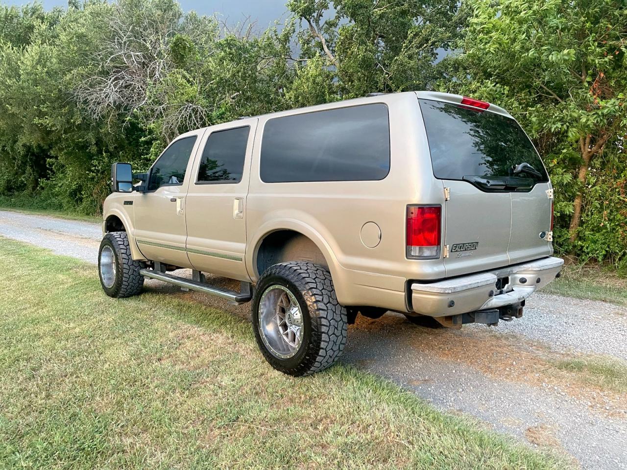 Lot #3283774456 2005 FORD EXCURSION
