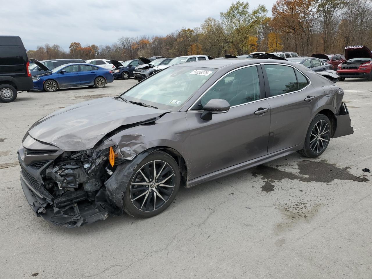 TOYOTA CAMRY SE NIGHT SHADE