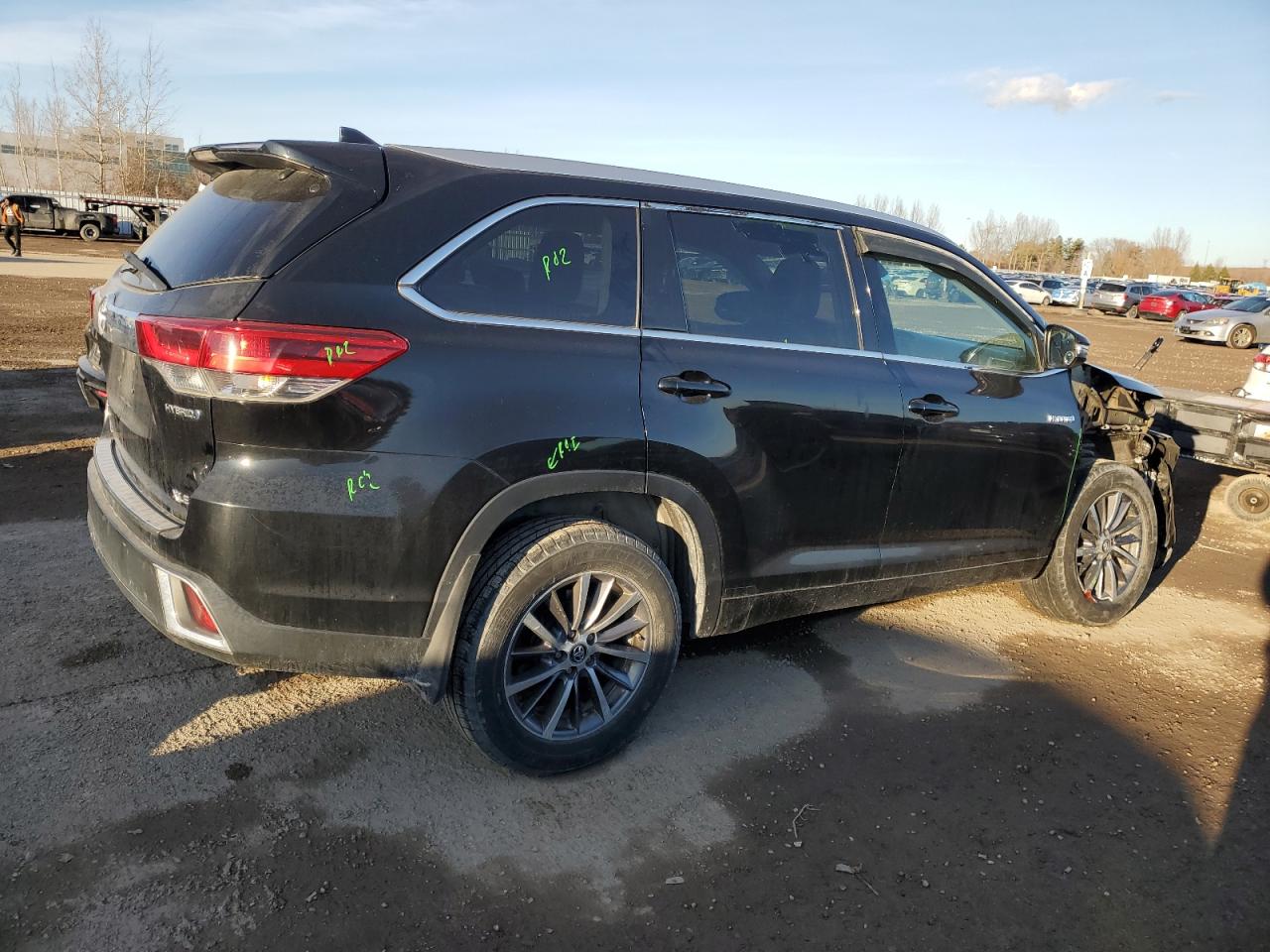 TOYOTA HIGHLANDER HYBRID