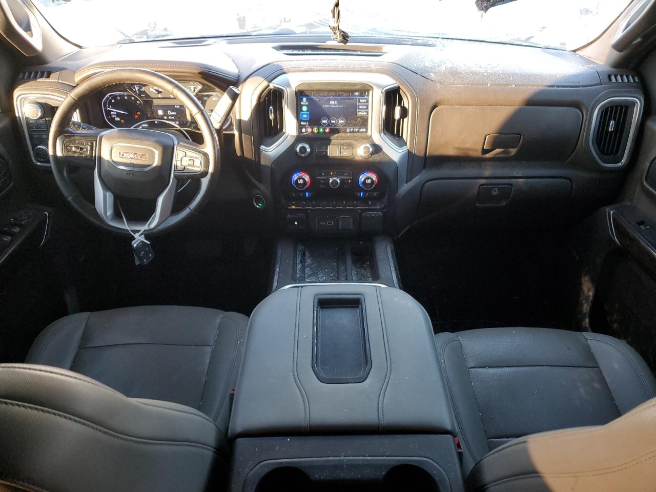 GMC SIERRA K1500 SLT